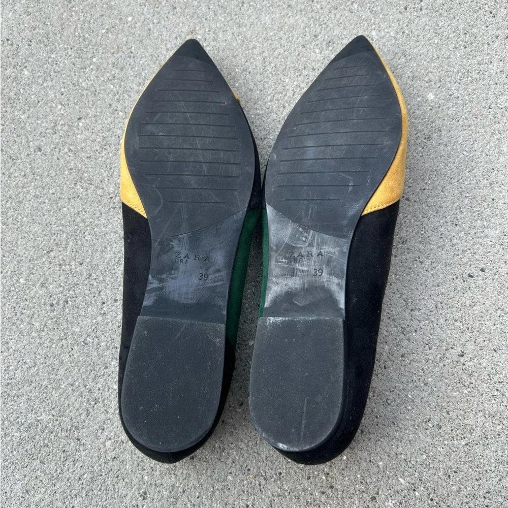 Zara Black and Green Flats with Color-Block‎ Design